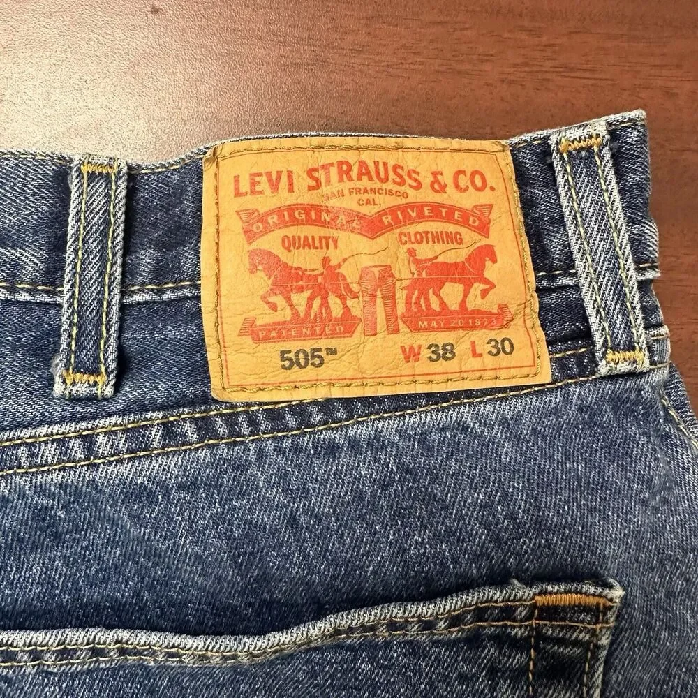Levis 505 Jeans Mens Size‎ 38x30 Blue Denim Classic Fit Outerwear FLAWS - Picture 3 of 7